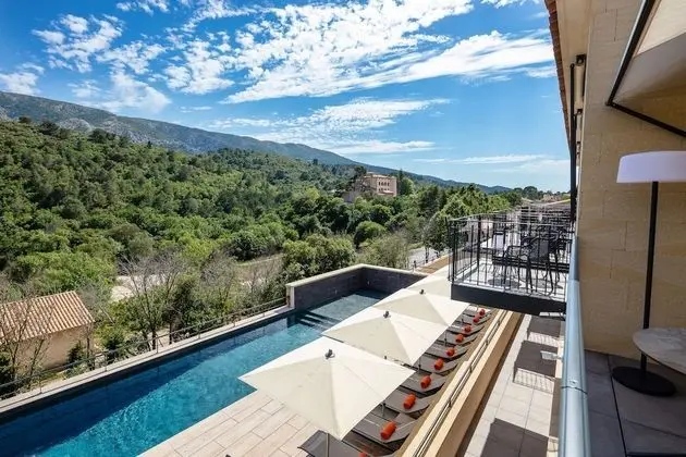 Hotel Sainte Victoire - 1