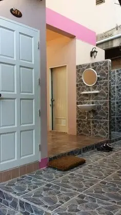 Sairee Center Guesthouse - İç Mekan