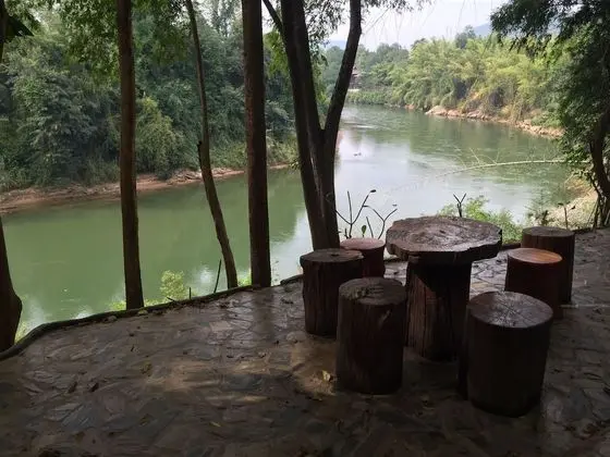 Saiyok River House