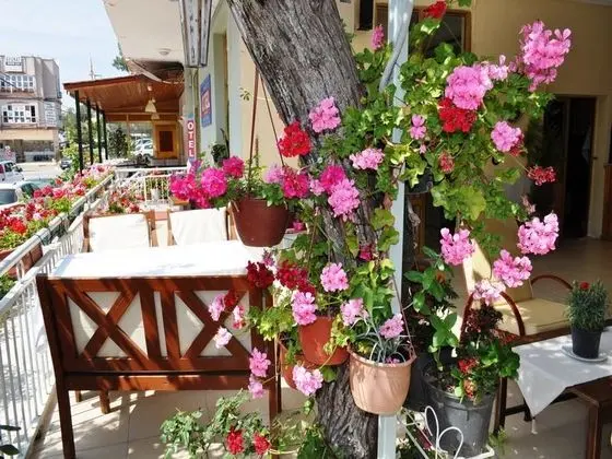 Sakız Otel