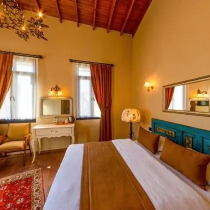 Saklı Taş Konak Otel