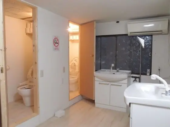 SAKURA GUEST HOUSE OSAKA DOUTONBORI - Hostel - Banyo Tipleri