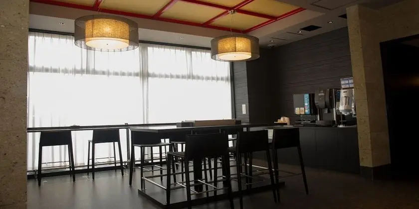 Sakura Sky Hotel Kashiwa - Lobi