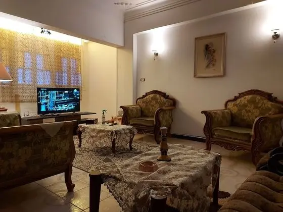 Salem Apartment - Lobi