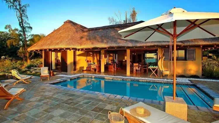 Villa Salines