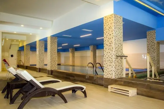 Salis Hotel and Medical Spa - Havuz