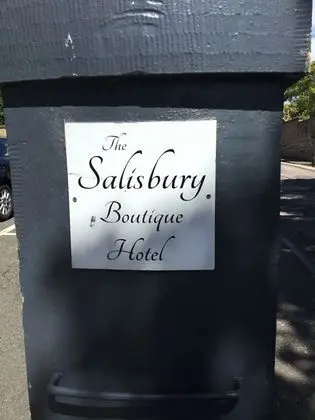 The Salisbury Hotel - Dış Mekan