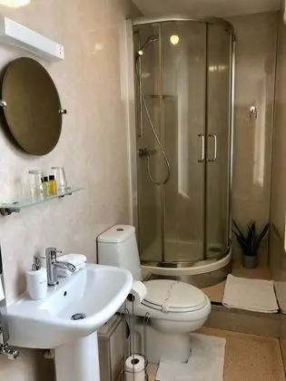 Salisbury Guest House - Banyo Tipleri