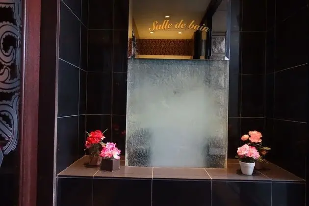HOTEL Salle De Bain - Adults Only - Dış Mekan