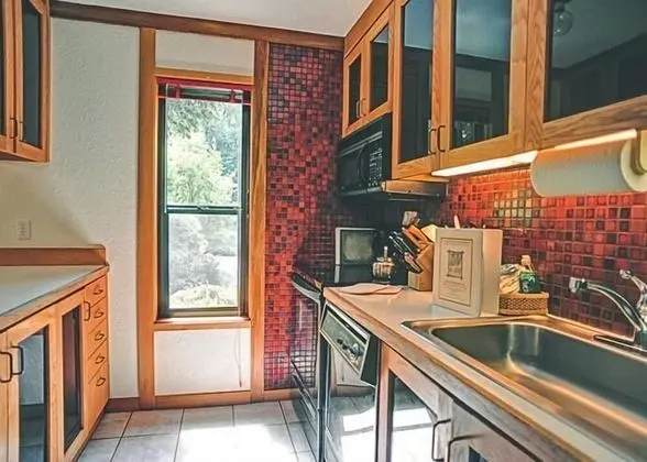 Salmon River Condo #5 - Mutfak