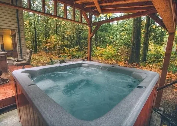 Salmonberry Retreat - Spa