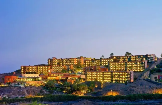 Salobre Hotel Resort & Serenity