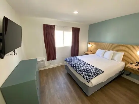 Salt Air Lodge