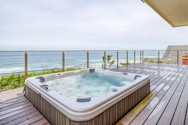 The Salt Life - Spa