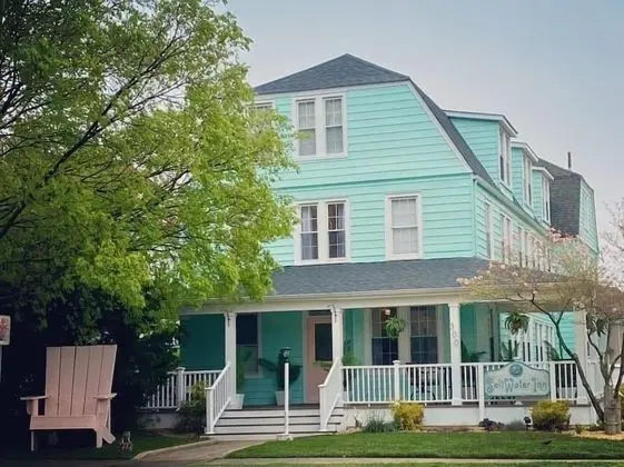 SaltWater Inn