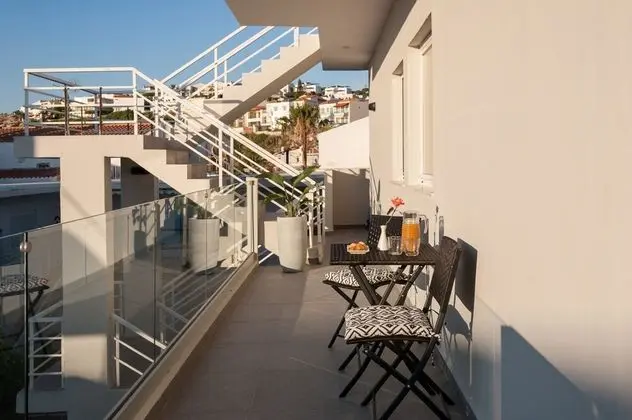 Salty Colours Apartments