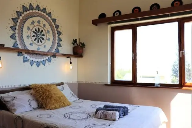 Salty Jackal Backpackers & Surf Camp - Oda