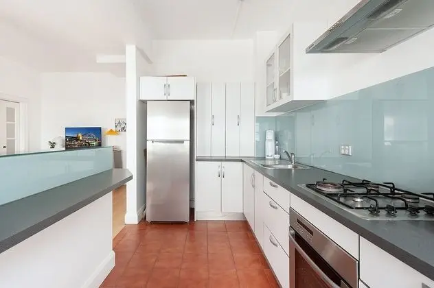 Salty's 2 Bedroom Beach Home - Mutfak