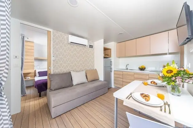 Salumbra Mobile Homes Camp Selce - Oda