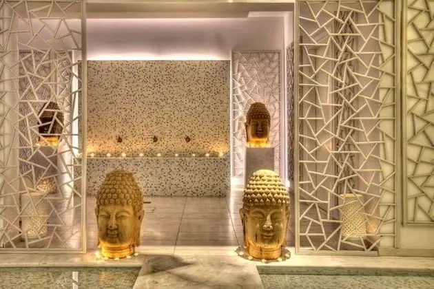Salvator Villas & Spa