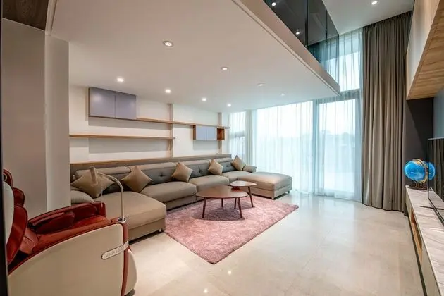 Sam House