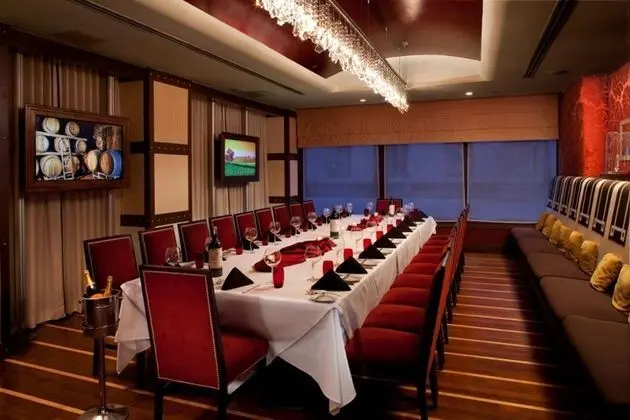 The Sam Houston Hotel, Curio Collection by Hilton
