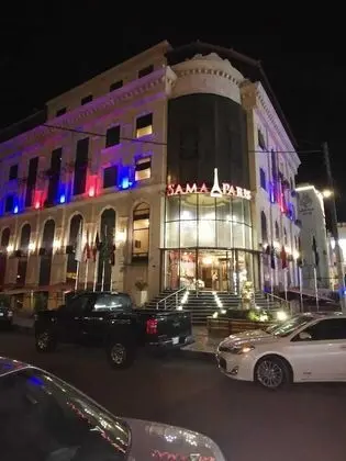 Sama Paris Plaza