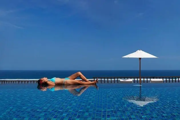 Samabe Bali Suites & Villas - Havuz