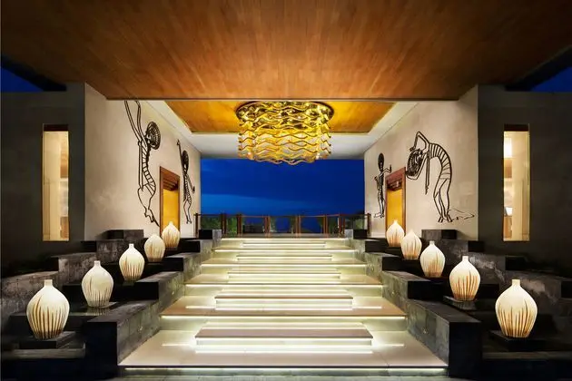 Samabe Bali Suites & Villas - Lobi