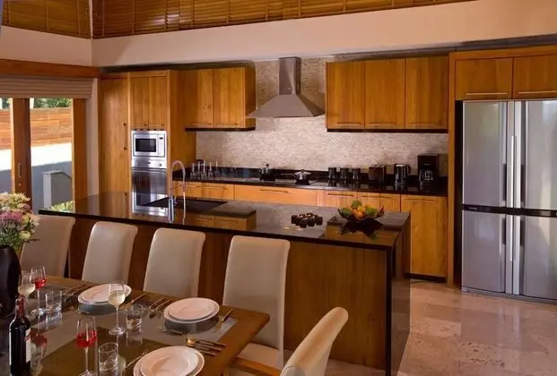 Samara Luxury Beachfront Villa - Mutfak