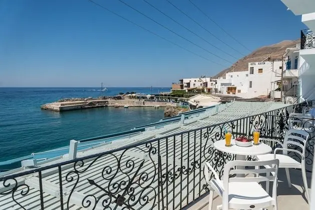 Samaria by the Sea