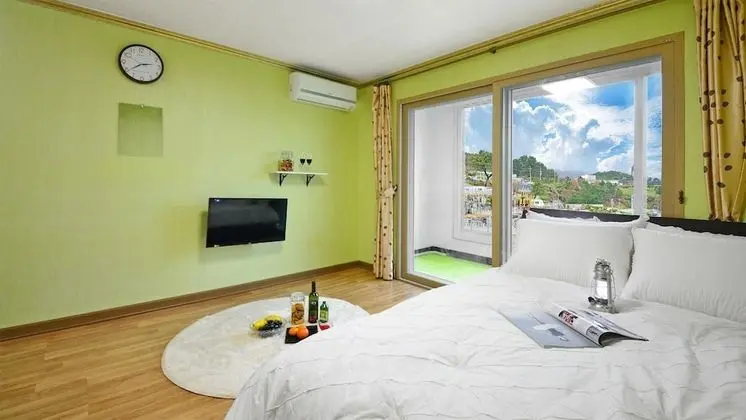 Samcheok Haemaru Pension