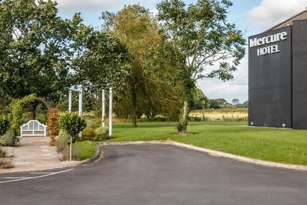 Samlesbury Hotel - Dış Mekan