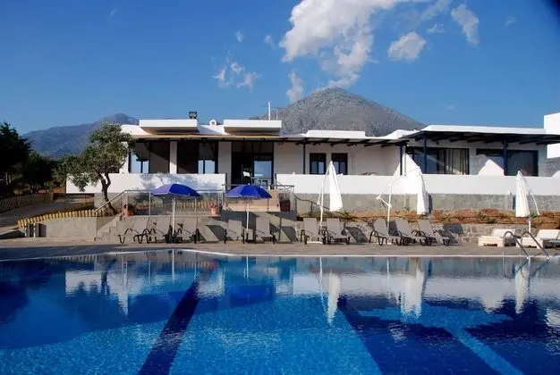 Samothraki Beach Apartments and Suites Hotel - Havuz