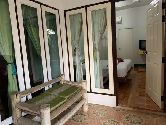Sam's House Guesthouse - Dış Mekan