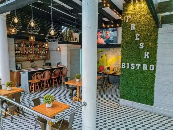 SAMS Hotel - Bar