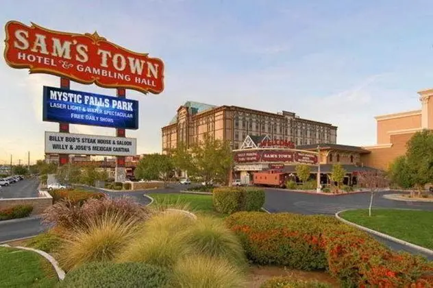 Sam's Town Hotel & Gambling Hall