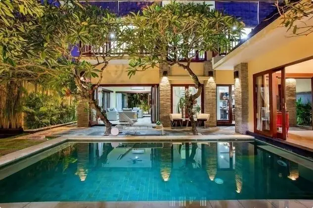 Samudra · 6BR Luxury Family Pool Villa Umalas Bali - Dış Mekan