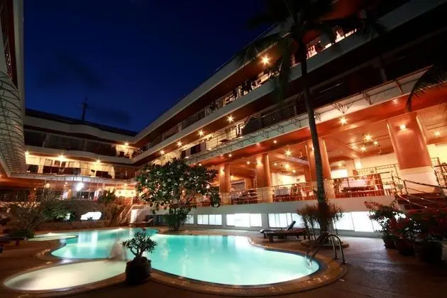 Samui First House Hotel - Havuz
