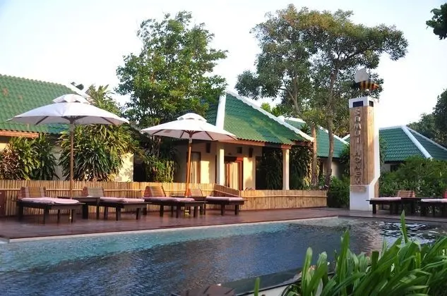 Samui Honey Backpacker Bungalow - Havuz