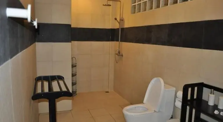 Samui Pier Resort 2 Beds Apartments - Banyo Tipleri