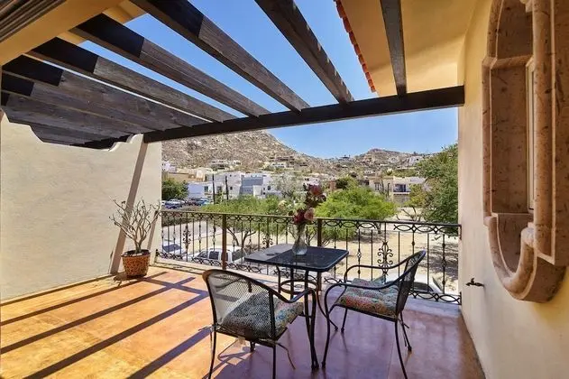 San Angel Suites