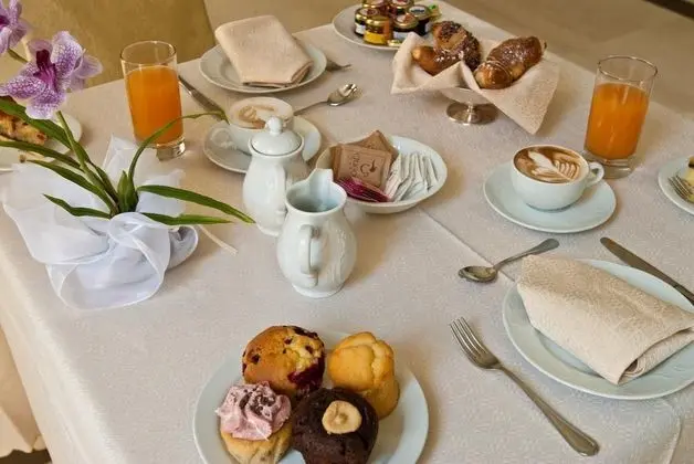 Hotel San Domenico Al Piano - 1