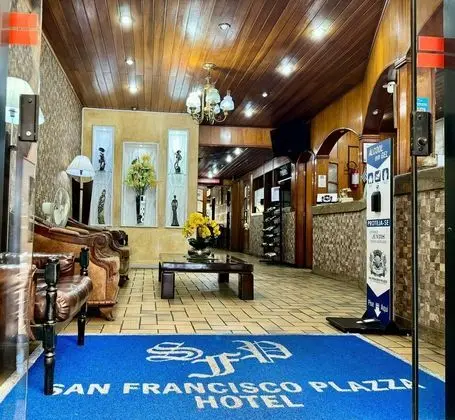 San Francisco Plazza - Lobi