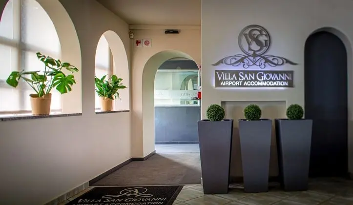 Villa San Giovanni Accommodation - Lobi