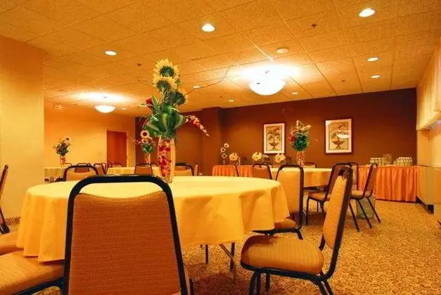 San Juan Airport Hotel - Yeme / İçme