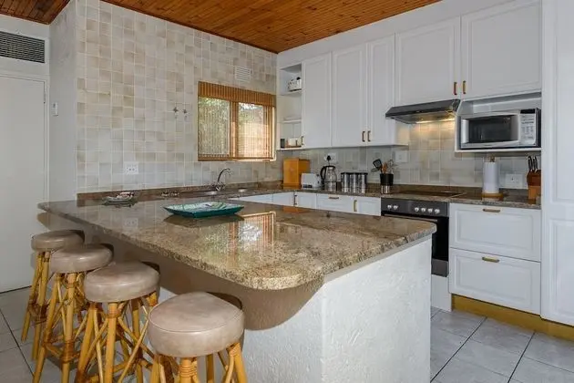 San Lameer Villa Rentals 10304 - Mutfak