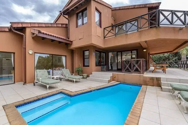 San Lameer Villa Rentals 14014