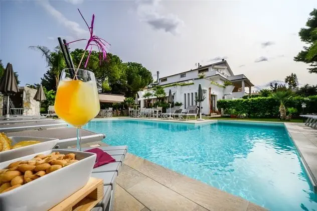 Villa San Lorenzo Room Suite & Restaurant - Öne Çıkan Resim