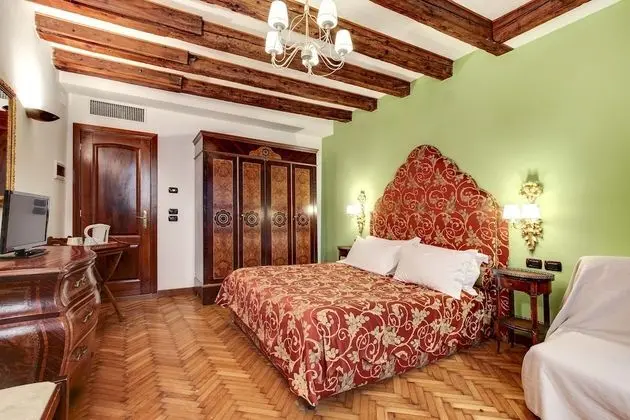 San Marco Superior Apartments by Wonderful Italy
